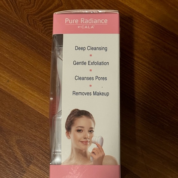 Pink Facial Cleansing 2-in-1 Device - Picture 4 of 4